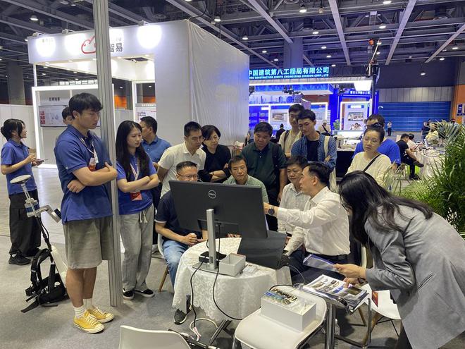 2024新型智慧城市建设成果博览会技术论坛在广州成功召开(图28)