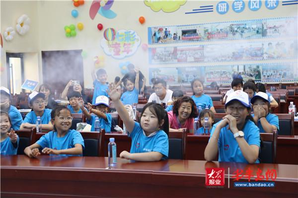 工地飞来“小候鸟”志愿驿站聚团圆2024年建设工地“小候鸟”驿站开班(图5)