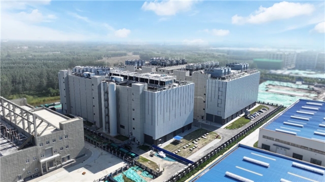 万国数据发布2024年第四季度及全年财报——全年收入破百亿人民币成功发行国内数字基建领域首单ABS(图2)
