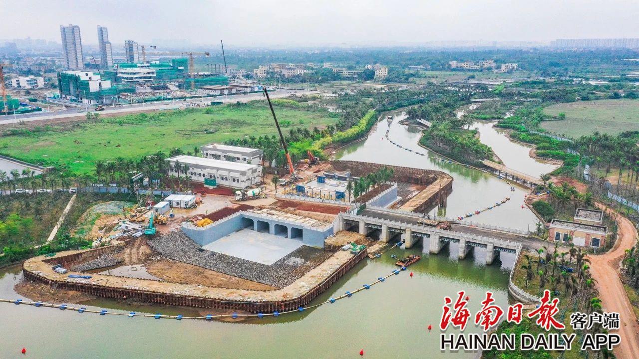 海口江东新区河口排涝泵闸建设工程基本完工(图1)