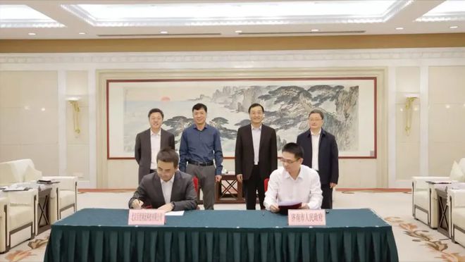 济南剑指“AI原生城市”多地为啥争相牵手百度？(图2)