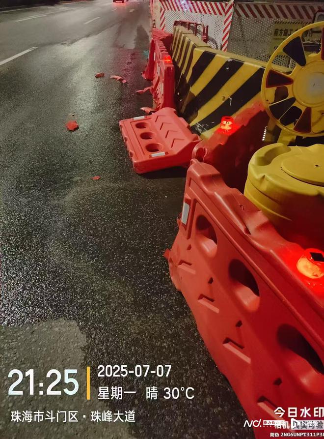 珠海珠峰大道管网工程围蔽三年未完工基坑1周吞两车夺一命(图6)