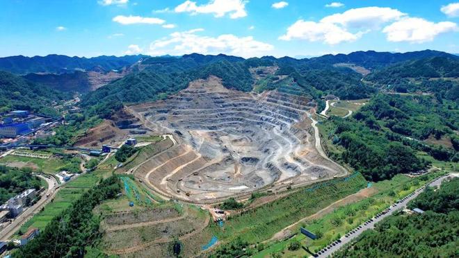 【创刊40周年】洛阳钼业再启新程：寻找资源布局和技术变革的确定性(图7)