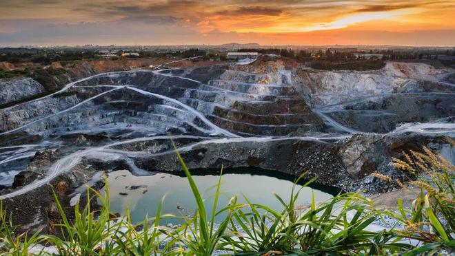 康明斯与小松签署矿山混动联合开发计划(图4)