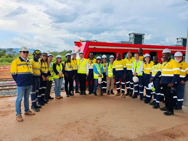 国运来了挡不住！30亿吨铁矿重见天日美媒：中国将改写全球格局(图7)