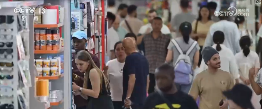 从“坐商”变“云商”·一线观察“义乌造”新IP搭乘数字贸易“快车”闯全球(图16)