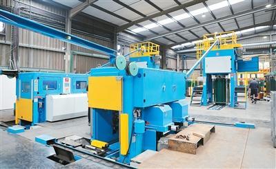 今年1至10月我国全行业对外直接投资超万亿元——中国对外投资大国地位日益稳固(图1)