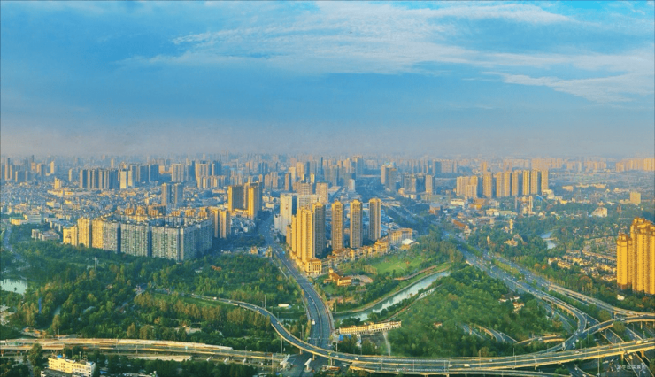 成都【中铁拾贰宸】售楼处电线月房价动态_热销户型_最新成交价_优惠政策_线上咨询(图2)