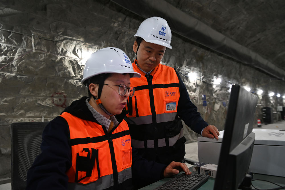 在地下560米深处见证高放废物处置实验室建设现场-新华网(图4)